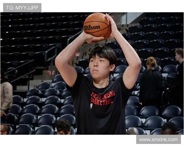 小杨在NBA赛场上体验防守强度与竞争性交学费的成长之路